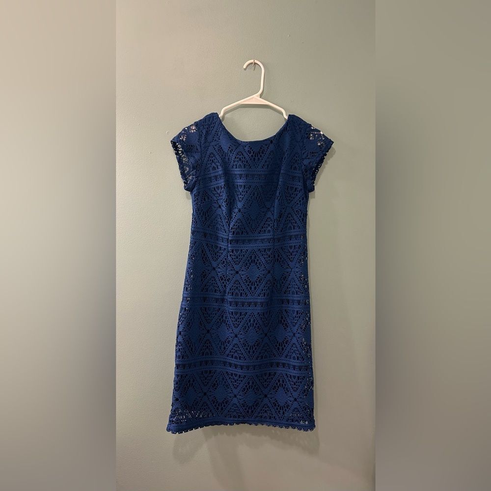 NWOT … DRESSBARN “Size: 4” Blue Lace Dress